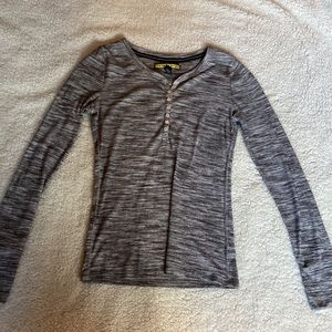 Long sleeve 1/4 button top